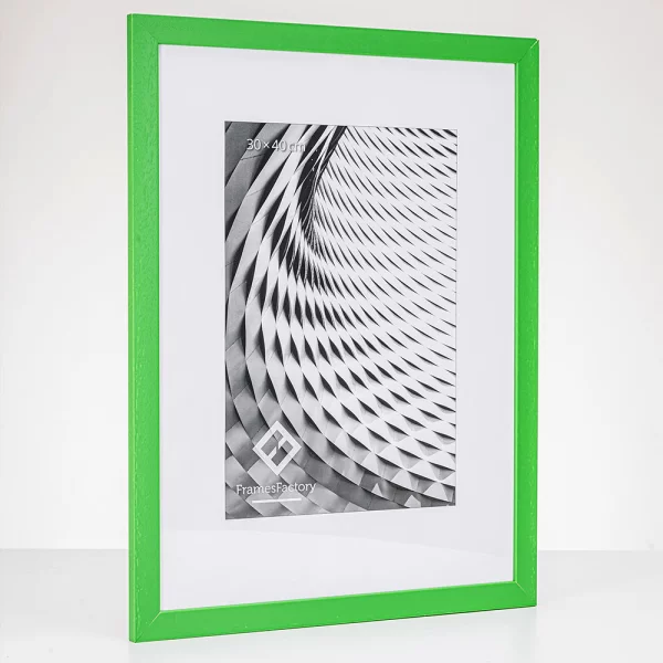 Cadre en bois Batino 10x15 cm | vert | verre synthétique (1 mm)