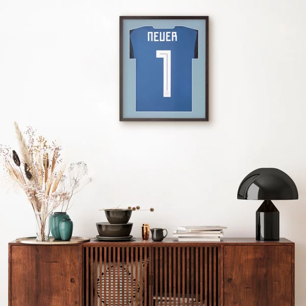 Trikotrahmen Economy Schwarz mit Passepartout 52,5x62,5 cm | Schwarz-Blau | Kunstglas (1 mm)