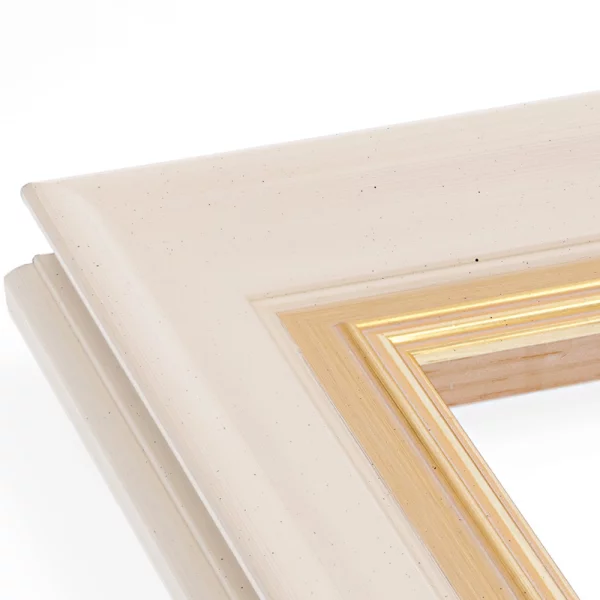 Barockrahmen Weinfelden nach Maß elfenbein handgrundiert, vorne gold | Normalglas (2 mm)