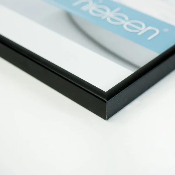 Alu Bilderrahmen Classic 60x80 cm | Schwarz matt | Normalglas (2 mm)