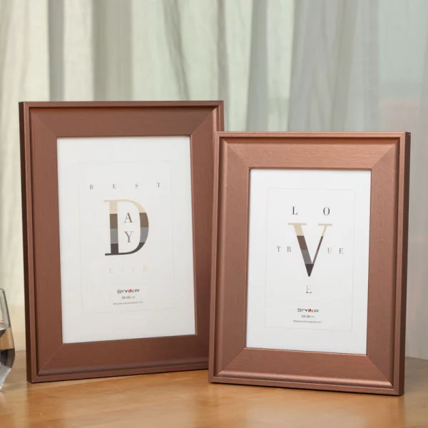 Cadre en bois Londres (MDF) 14,8x21 cm (A5) | or foncé | verre standard (2 mm)