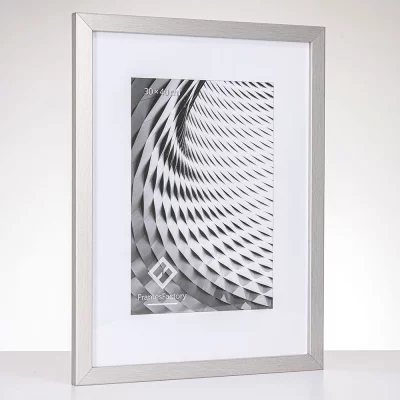 Drewniana rama Hekla (MDF) na wymiar srebrny, struktura | szkło sztuczne (1 mm)