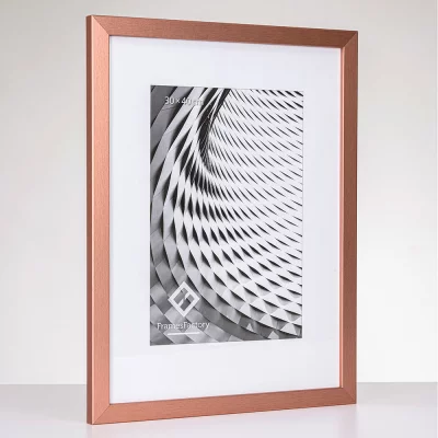 Drewniana rama Hekla (MDF) na wymiar rosé złoty, ze strukturą | szkło sztuczne (1 mm)