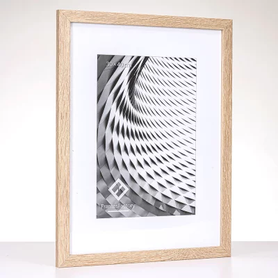 Drewniana rama Hekla (MDF) na wymiar naturalny | szkło sztuczne (1 mm)