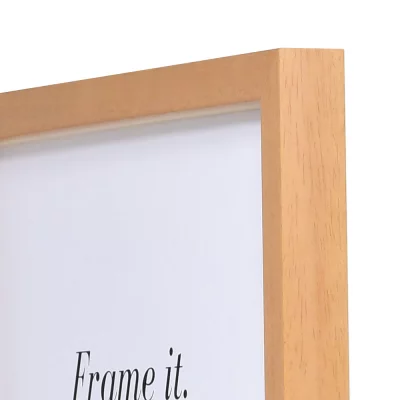 Holzrahmen Figari mit Abstandsleiste als Maßanfertigung braun | Normalglas (2 mm)