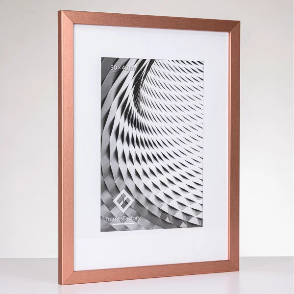 Holz Bilderrahmen Hekla (MDF) Maßanfertigung Rose Gold strukturiert | Kunstglas (1 mm)