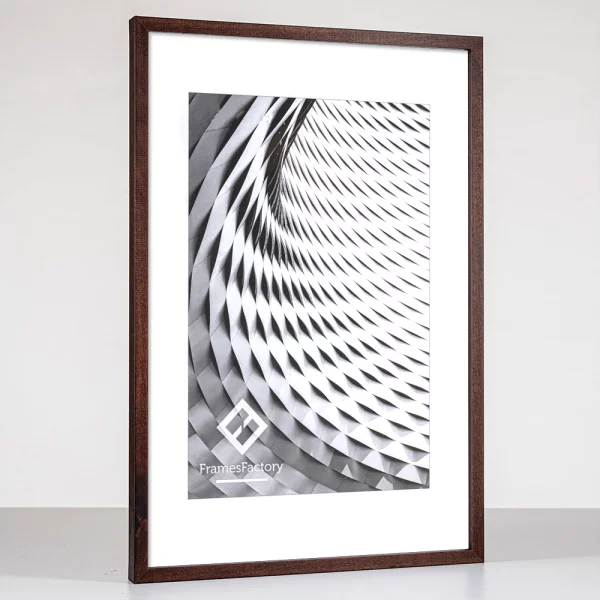 Cadre en bois Tisar 10x15 cm | brun | verre synthétique (1 mm)