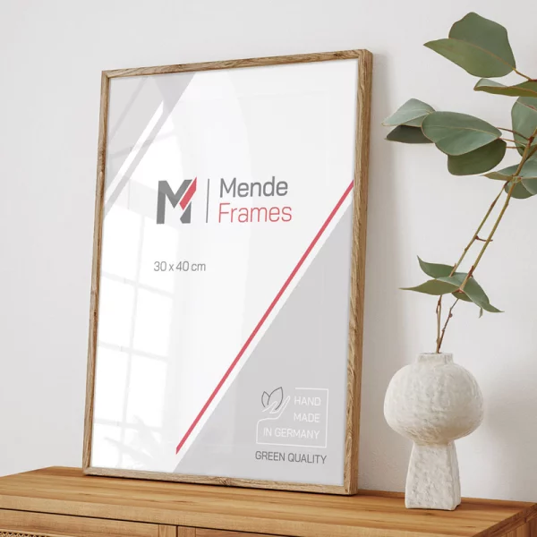 Holz-Bilderrahmen Koudou nach Maß Nussbaum | Normalglas (2 mm)