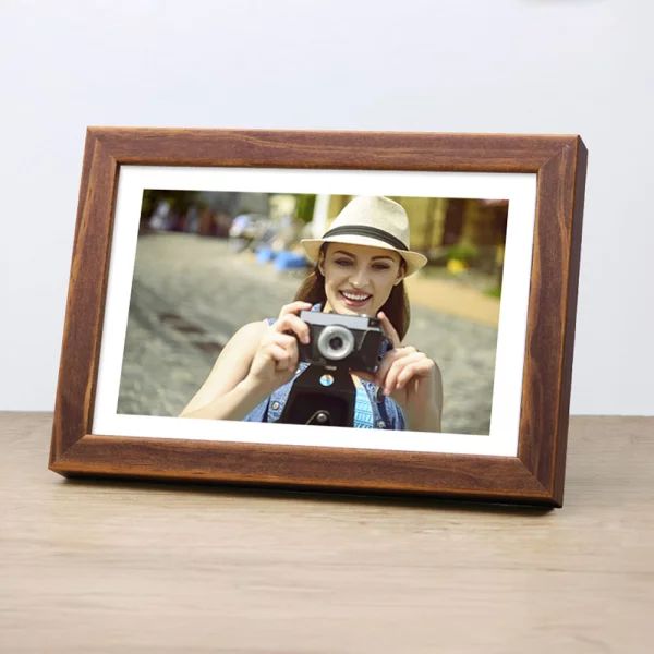 Holz Bilderrahmen Corvian 21x29,7 cm (A4) | Braun | Normalglas (2 mm)