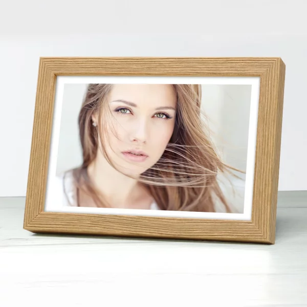 Holz Bilderrahmen Corvian 21x29,7 cm (A4) | Eiche | Normalglas (2 mm)