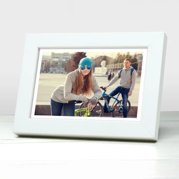 Holz Bilderrahmen Kaelis 21x29,7 cm (A4) | Weiß | Normalglas (2 mm)