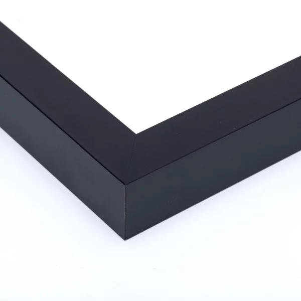 Houten lijst van beuk / esdoorn met afstandlijst op maat beuk, zwart | normaal glas (3 mm)