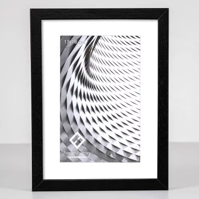Houten kader Tisar 30x40 cm | zwart | kunstglas (1 mm)