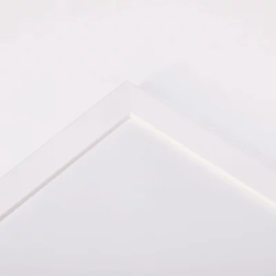Holzrahmen Zuschnitt Jägala Weiß | Normalglas (2 mm)