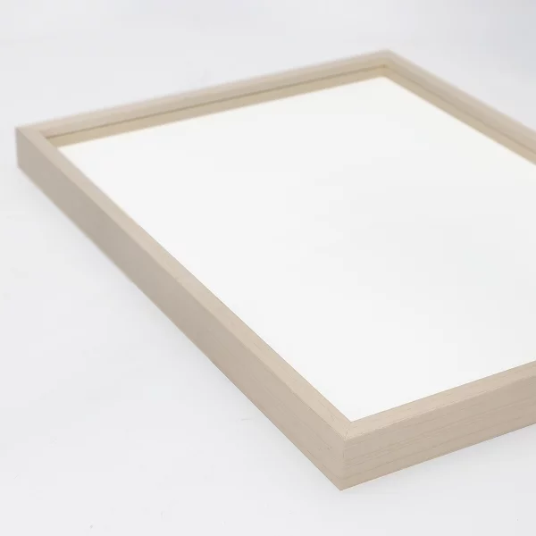 Alu-Bilderrahmen Barth NXT mit Distanzleiste, Serie 1131 18x24 cm | Ahorn - Echtholzfurnier | Normalglas (2 mm)