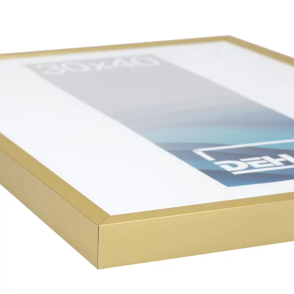 Alurahmen Bellatrix 70x90 cm | Gold matt | Normalglas (2 mm)