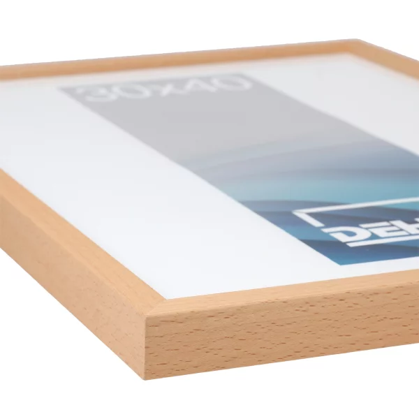 Cadre en bois Hamal sur-mesure hêtre naturel glacé | verre standard (2 mm)