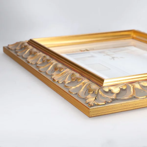 Holzrahmen nach mass Pedro - Exclusive Series Gold | Normalglas (2 mm)