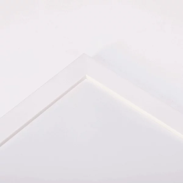 Cadre en bois Jägala sur mesure blanc | verre standard (2 mm)
