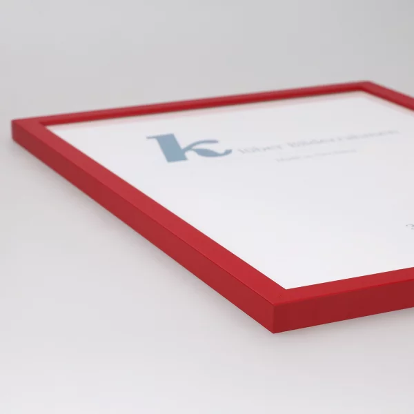 Cadre en bois Prisme sur mesure rouge | verre standard (2 mm)
