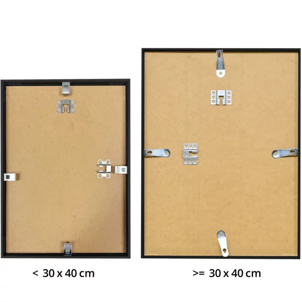 Alu Bilderrahmen Econ rund 30x45 cm | schwarz matt | Antireflexglas mattiert (2 mm)