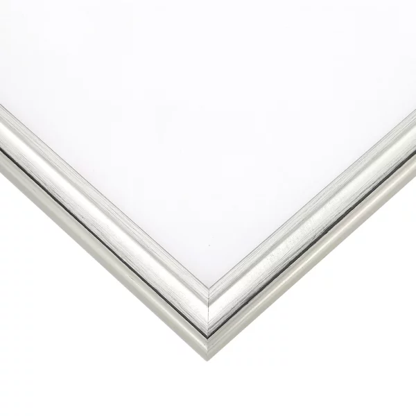 Cadre en bois Saxe Anhalt sur mesure argent | verre antireflet mat (2 mm)