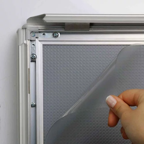Safety-Klapprahmen 25 mm 42x59,4 cm (A2) | silber | Kunstglas mattiert (1 mm)