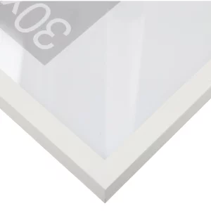 Holz-Bilderrahmen Hamal - nach Maß Kiefer Weiß deckend | Normalglas (2 mm)