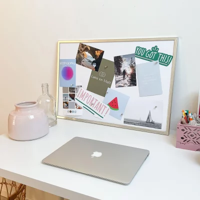 Magneetbord met houten omlijsting 40x60 cm | zilver | zonder glas, met achterwand