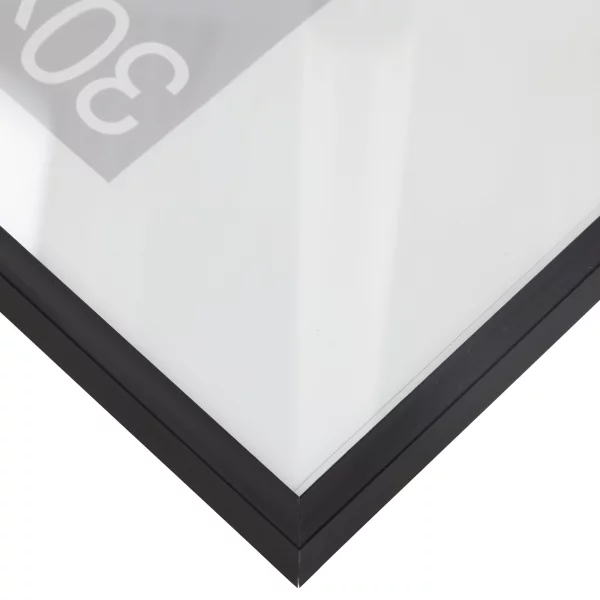 Cadre en aluminium Superba sur-mesure noir mat | verre standard (2 mm)