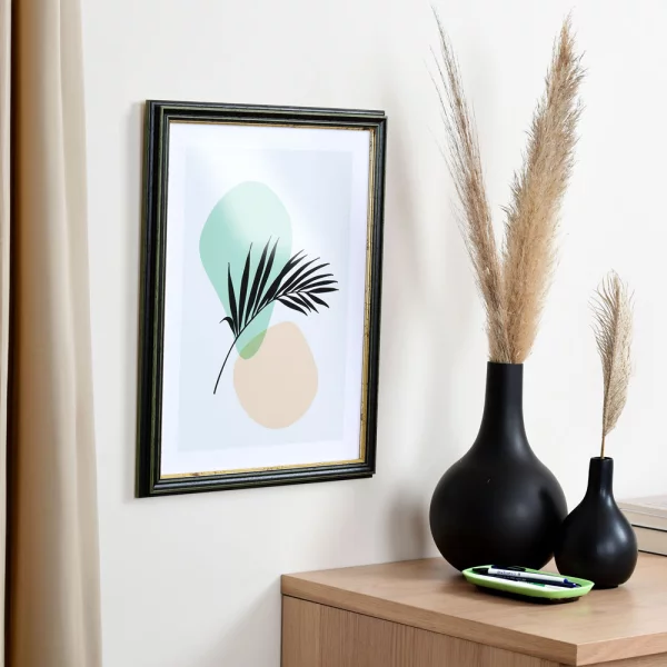 Cadre en bois Toulouse sur mesure vert-or | verre standard (2 mm)