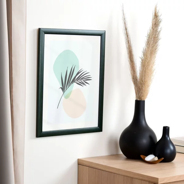 Holz Bilderrahmen Paris 70x100 cm | tannengrün | ohne Glas, mit Rückwand