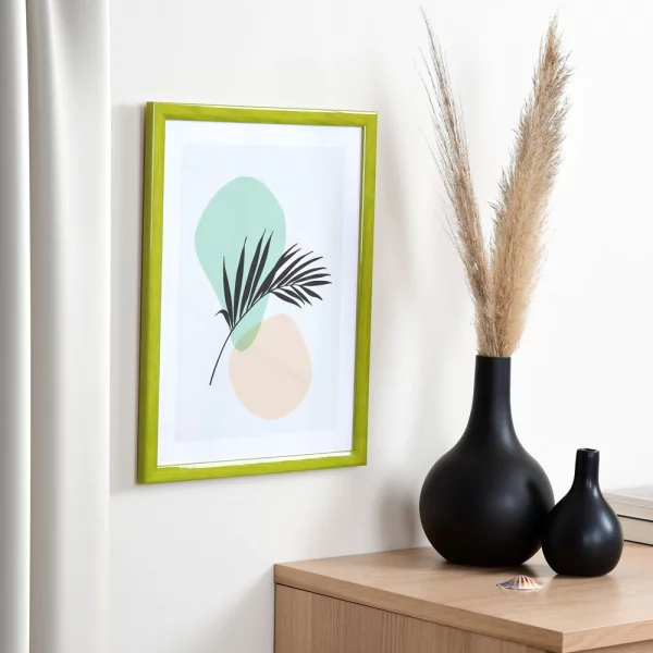 Holzrahmen Korsika Massanfertigung apfelgrün | Normalglas (2 mm)