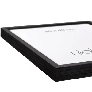 Holzleiste Loft 15 nach Maß Rabenschwarz | Normalglas (2 mm)