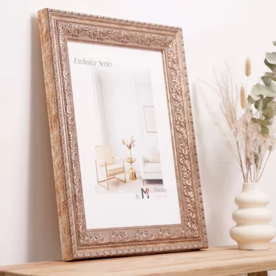Cornice esclusiva in legno Fomat 59,4x84,1 cm (A1) | bronzo | Vetro standard (2 mm)