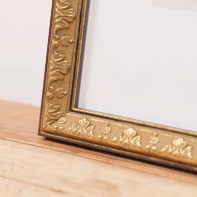 Exklusiv-Holzrahmen Shab 30x30 cm | Gold | Spiegel