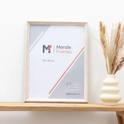 Rama drewniana Mencuna na wymiar biały | szkło standardowe (2 mm)