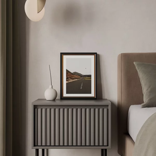 Kunststoffrahmen Krak 50x70 cm | Schwarz mit Gold | Kunstglas (1 mm)