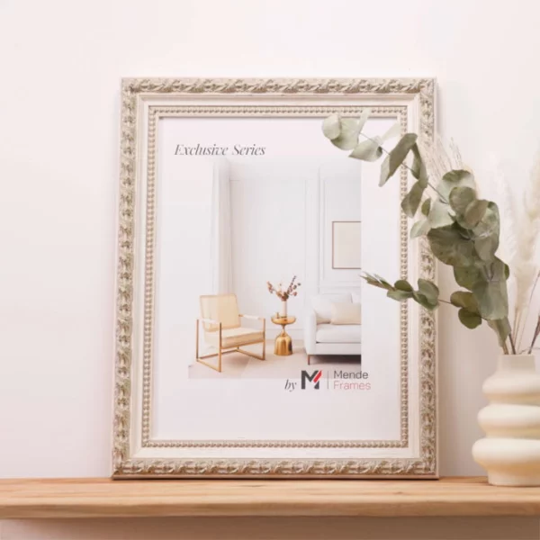 Cadre en bois Avia sur mesure blanc/or | verre standard (2 mm)