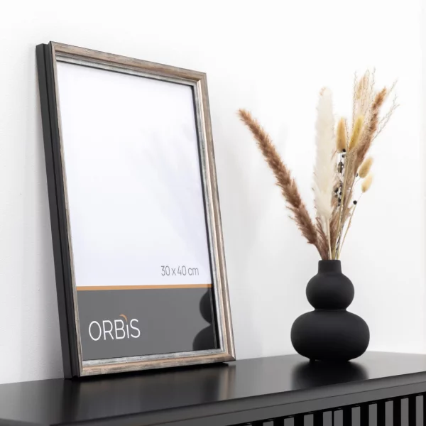 Bilderrahmen Neas aus Holz nach Mass Silber | Normalglas (2 mm)