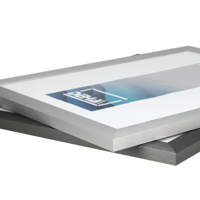 Rama aluminiowa Antares na wymiar kontrastowy szary | szkło standardowe (2 mm)