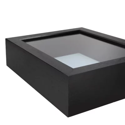Houten kader Dragón met afstandshouder op maat Black | normaal glas (2 mm)