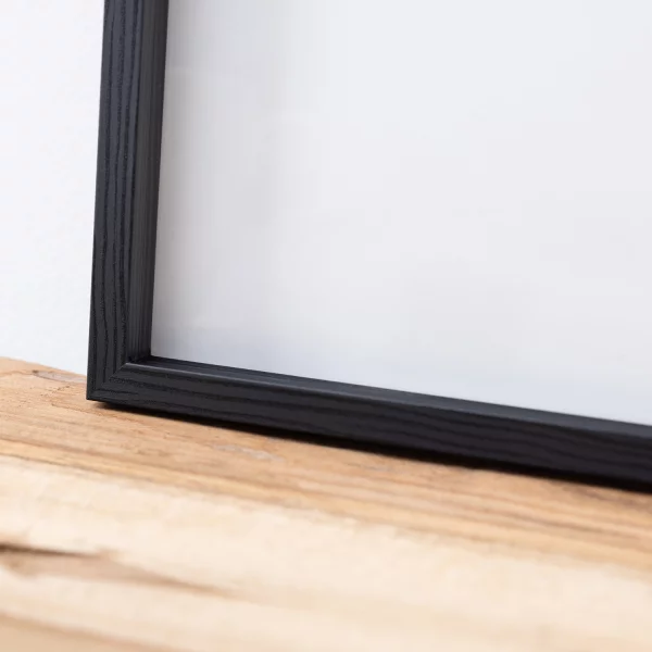Alu-Bilderrahmen Barth NXT mit Distanzleiste, Serie 1131 - Maßanfertigung Schwarz - Furnier Holzoptik | Normalglas (2 mm)