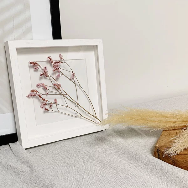 Cadre en bois Hugo avec baguette d'espacement et passe-partout 13x18 cm | blanc | verre standard (2 mm)