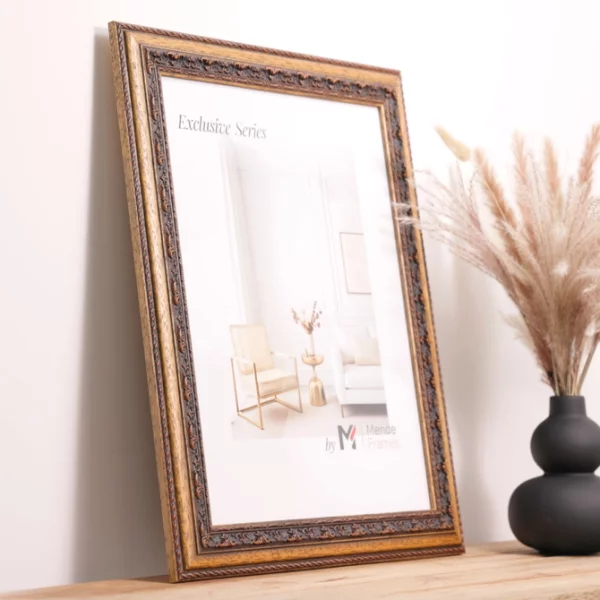 Exklusiv-Holzrahmen Assop 50x70 cm | Braun | Normalglas (2 mm)
