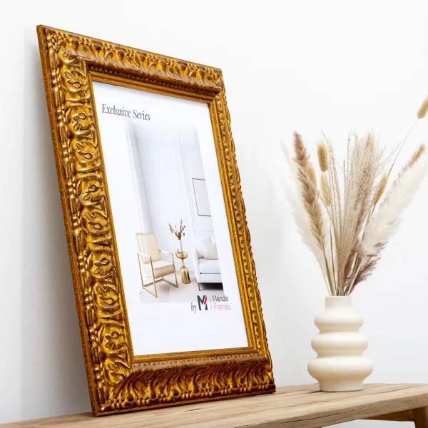 Cadre en bois exclusif Tanur 50x50 cm | or | verre standard (2 mm)