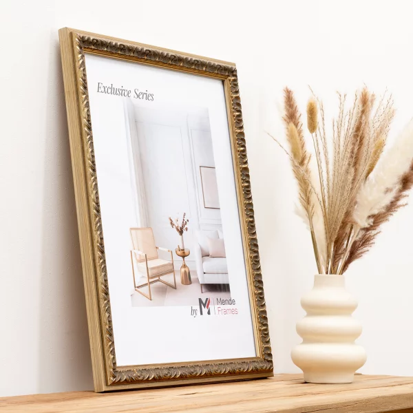 Cadre en bois exclusif Shab 50x50 cm | argent | verre standard (2 mm)