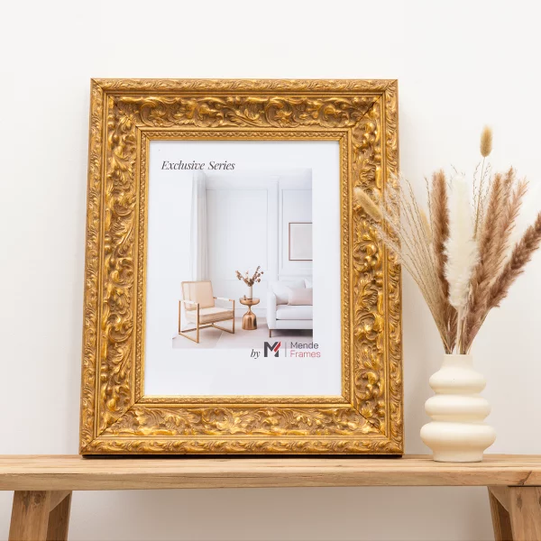 Exklusiv-Holzrahmen Calinda 29,7x42 cm (A3) | Gold | Normalglas (2 mm)